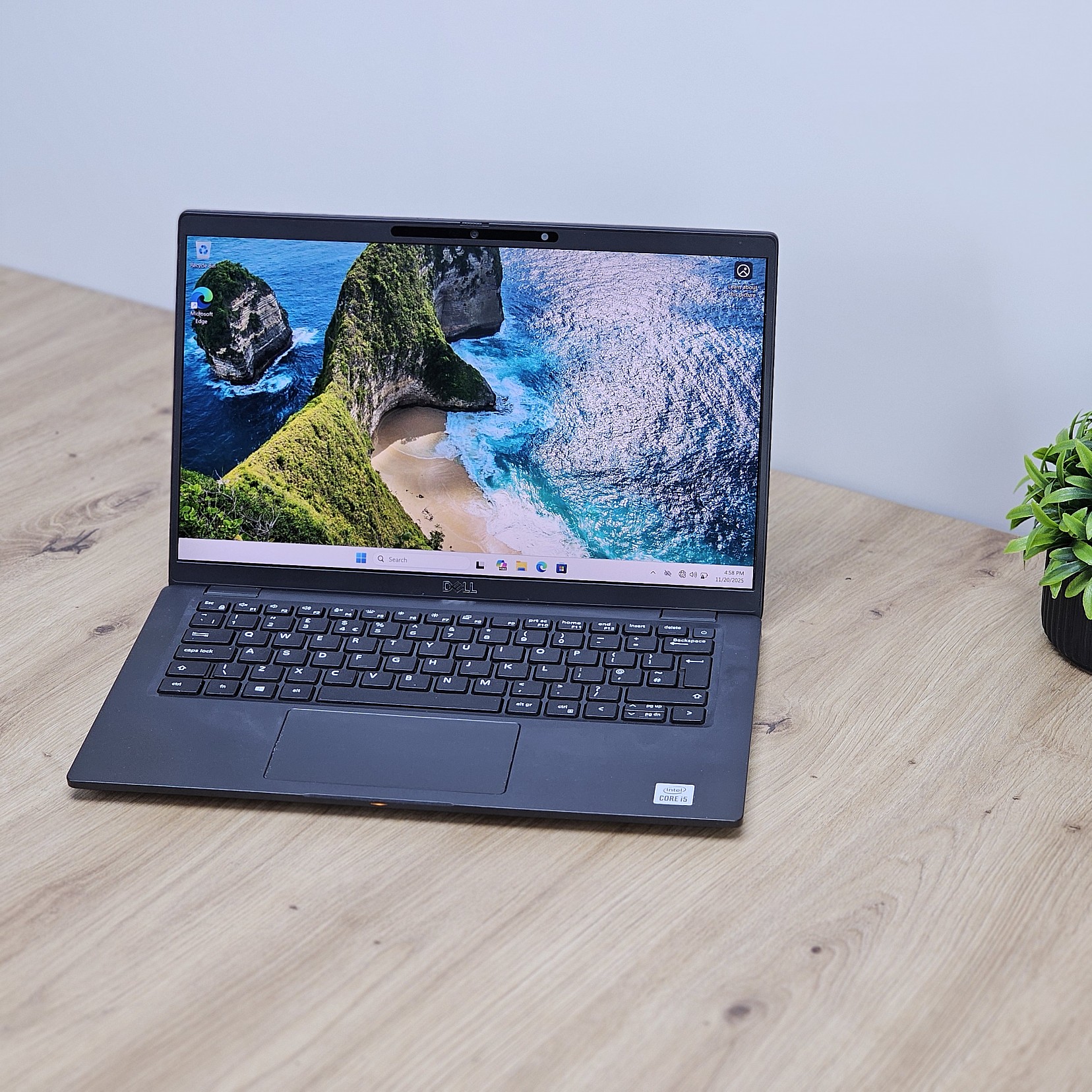 Laptop Dell Latitude 3510 (Intel Core i5-10210U | Ram 8GB | SSD 256GB | Màn hình 15.6 inch FHD