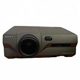 Videoproiector Second Hand SONY VPL-X600E, 1024x768, 600 lm, grad acceptabil